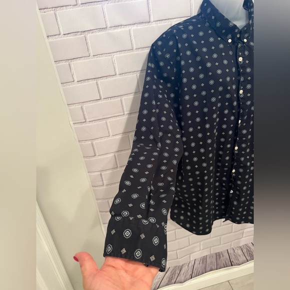 AMERICAN EAGLE long sleeve black printed dress shirt/size XXL - Picture 6 of 8